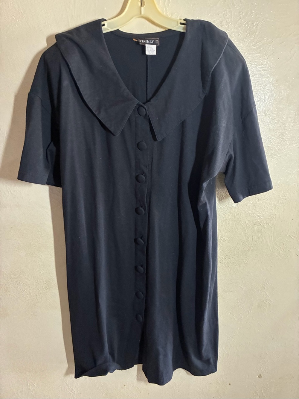 Vintage,80s Black, pilgrim collar ,Button-Front Dress